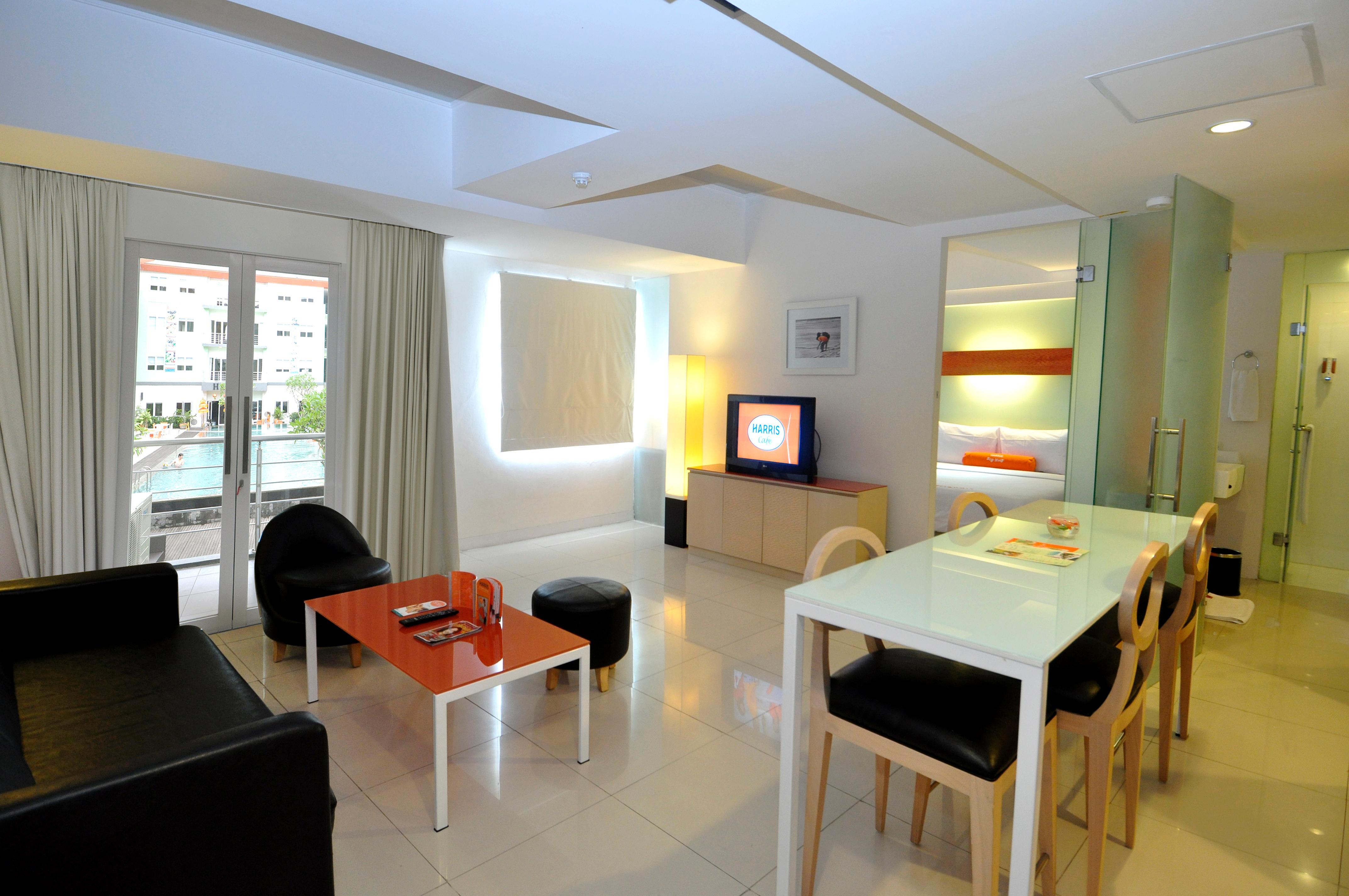 Harris Hotel & Residences Riverview Kuta, Bali Кута Екстер'єр фото